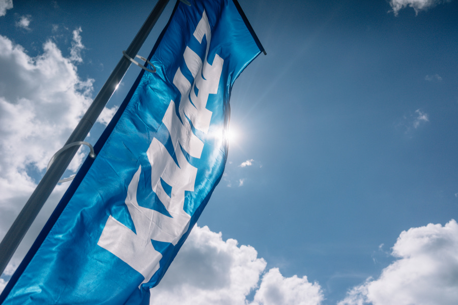 «КАМАЗ» УВЕЛИЧИВАЕТ ТАРИФЫ И ОКЛАДЫ